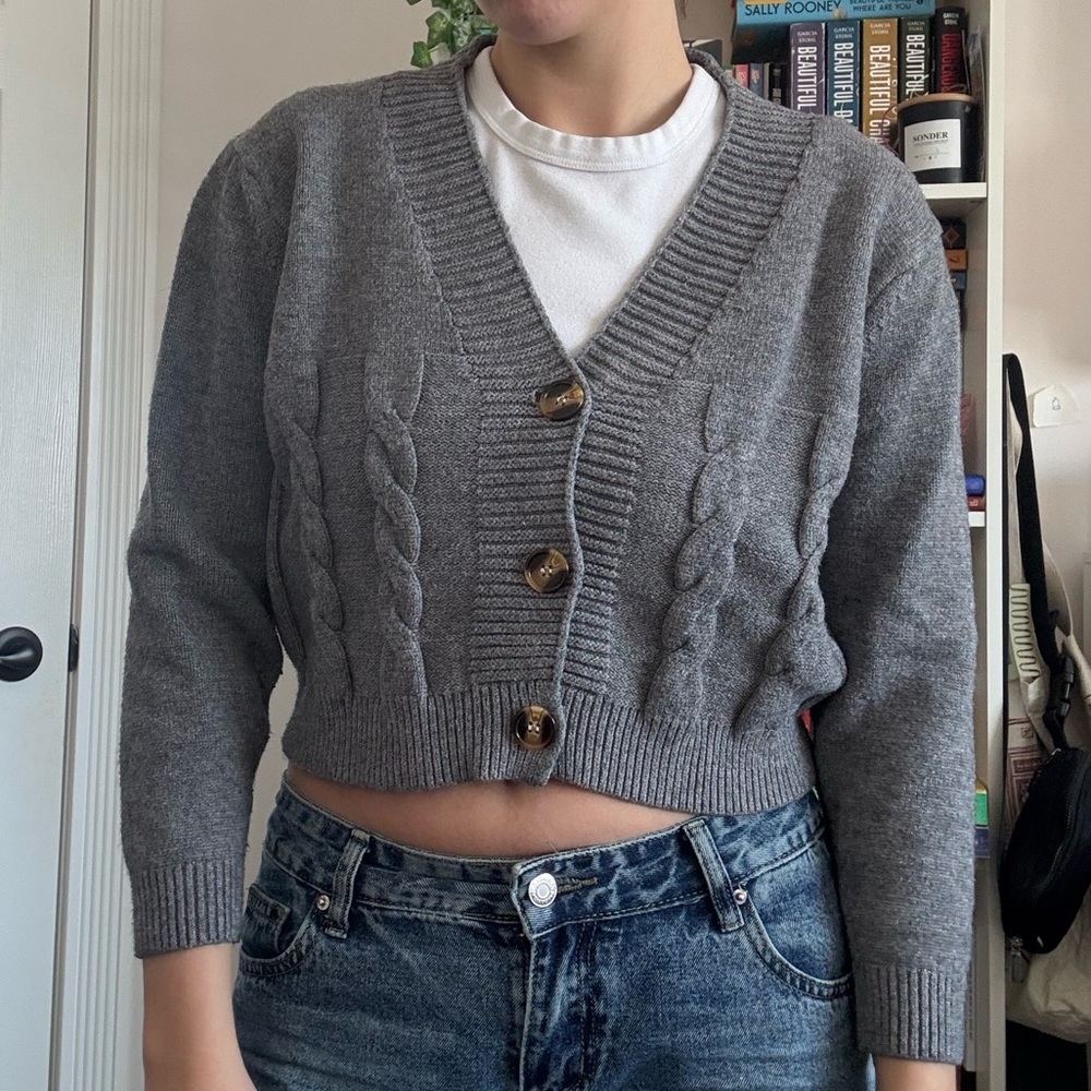 ROMWE Charcoal Button-Up Cardigan